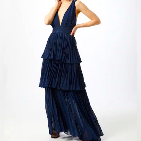 NWT | Lulu Elegant Navy Tiered Maxi Dress - Picture 1 of 7